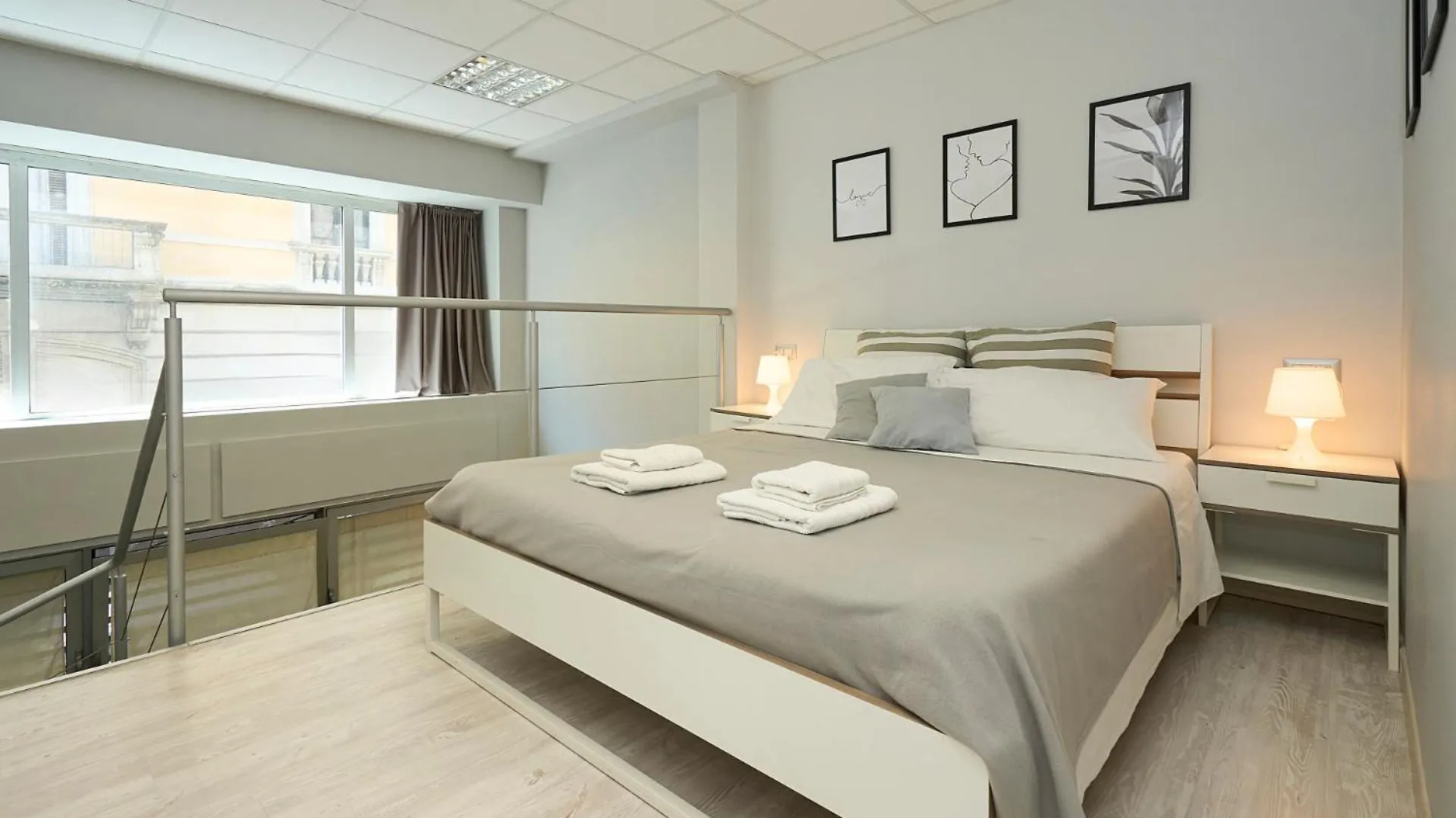 Design White Loft - Ac Wifi 10 Minutes From Duomo Apartment Milan 0*,  Italy